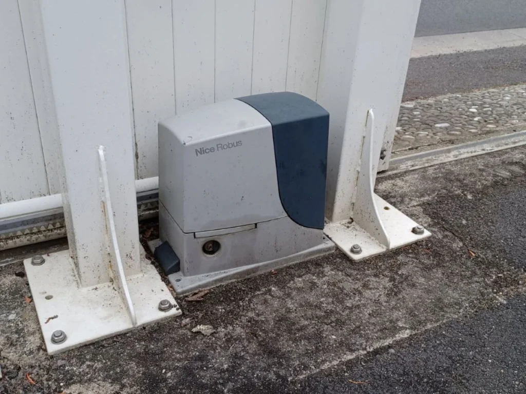Jouy le moutier Nouveau moteur